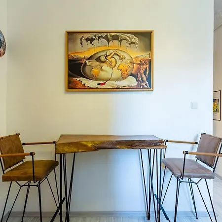 Apartment Exceptional Flat 1 Min To Metro & Galata Tower *